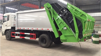 醫(yī)用垃圾車與153掛桶垃圾車的協(xié)同作業(yè) 專業(yè)車輛物流的關(guān)鍵環(huán)節(jié)